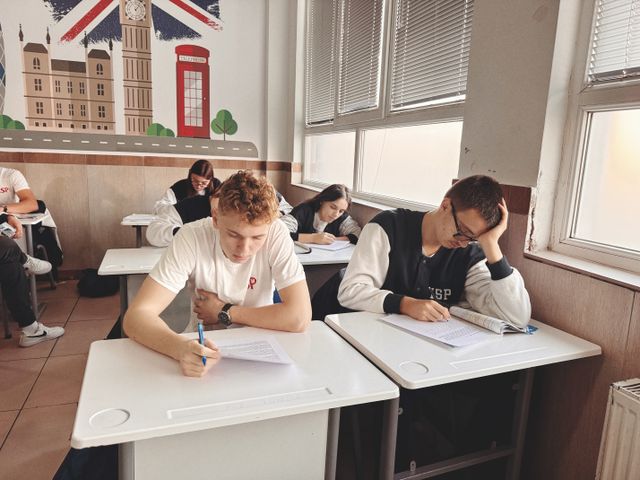 Jak poprawić wynik próbnego egzaminu ósmoklasisty z angielskiego