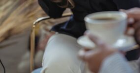 Włoski: 30 zwrotów do rozmów w pracy (A2)