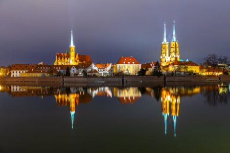 Angielski Wrocław – kursy językowe dla dzieci, młodzieży i dorosłych z Moose