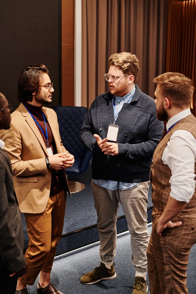 Angielski: 20 zwrotów do networkingu i eventów branżowych