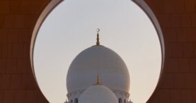 Podstawowe zaimki arabskie i ich użycie w zdaniach